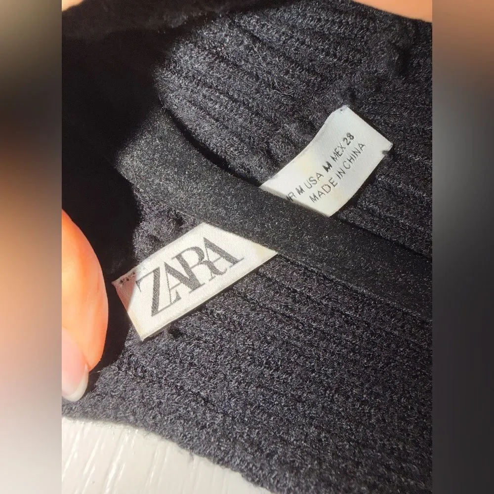 Zara Black Knit Detachable Bolero with Turtleneck